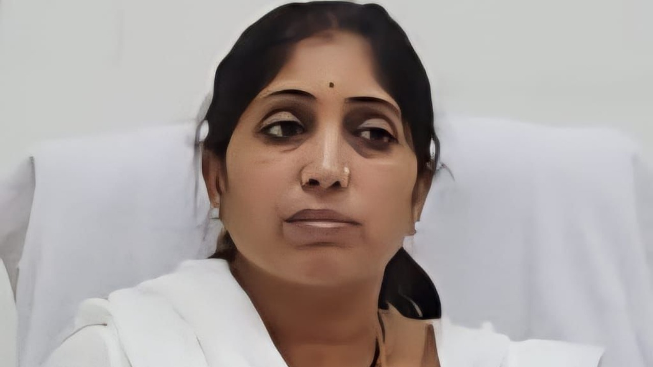 Officers in charge became probationers, district health services fell prey to chaos