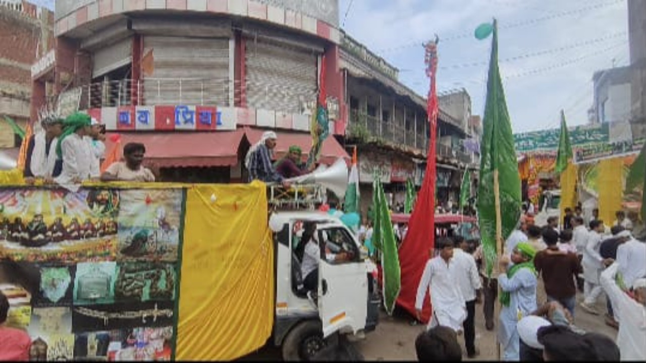 The procession of Mohammadi started with great pomp and devotion