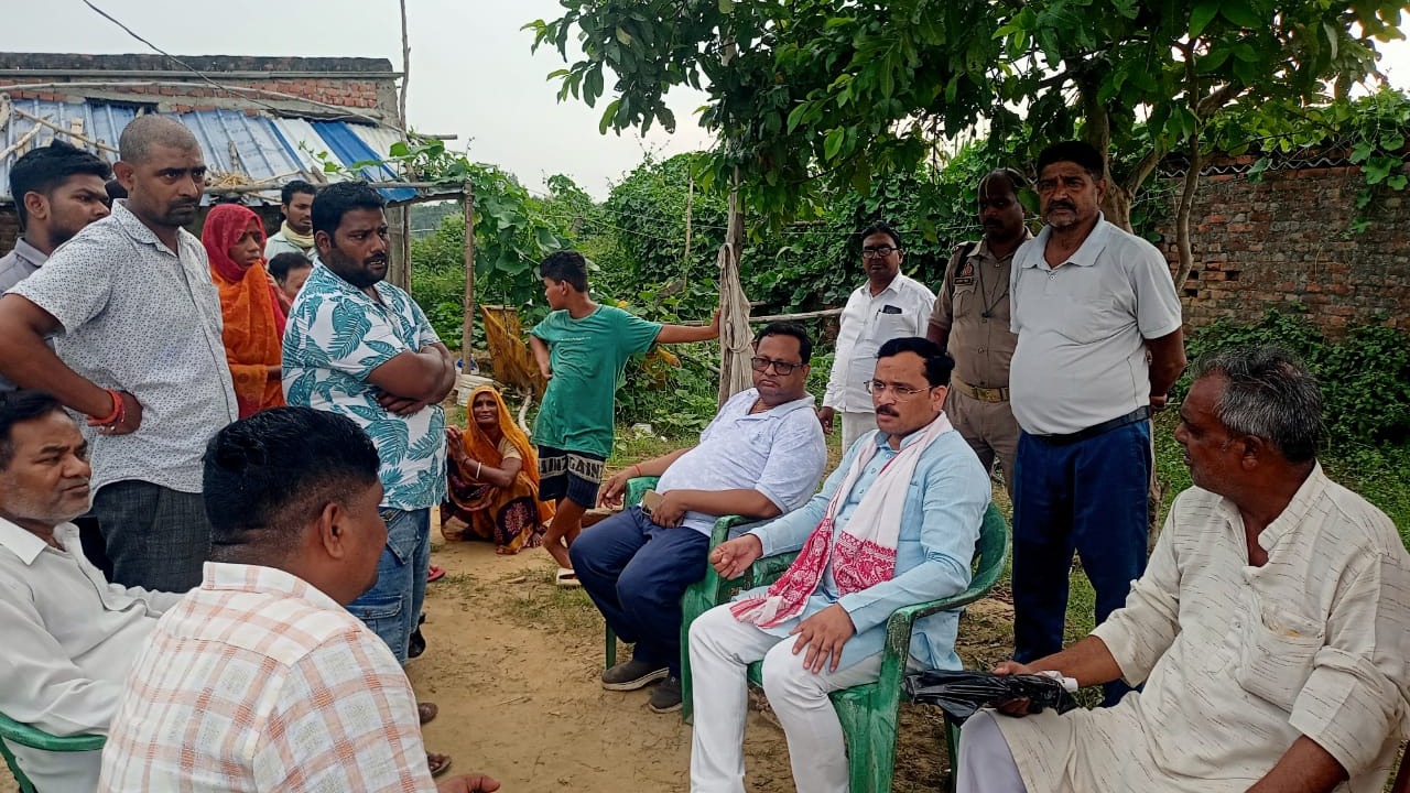 The MLA assured to provide all possible help to the victim's family
