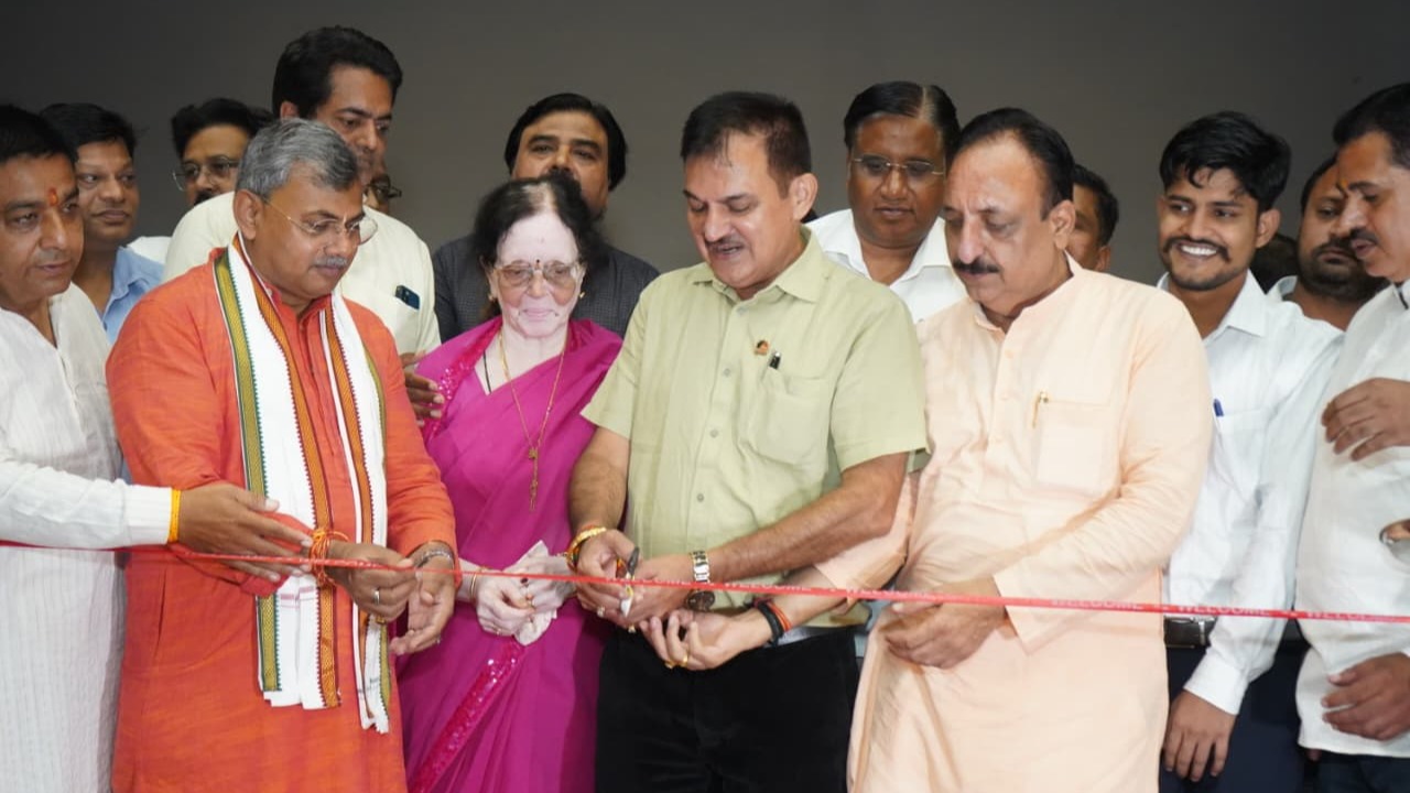 The Mayor and the city MLA inaugurated the Chhari Mela with Chhari Pujan