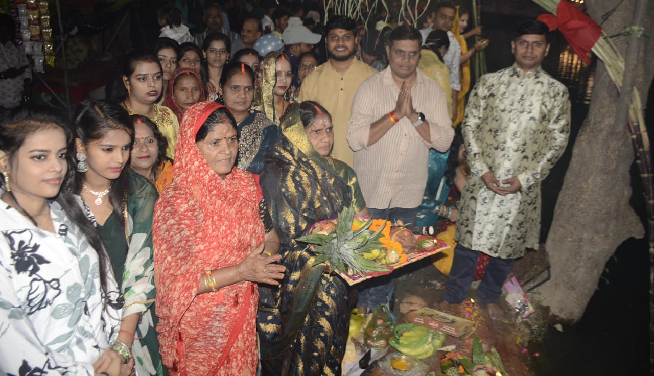 The administration has made elaborate arrangements for safety and cleanliness.