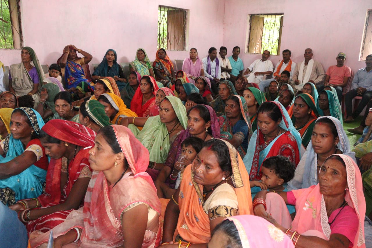 The Adi Karmayogi scheme will transform the face of villages: Collector reaches Bailachuvan, speaks directly to villagers