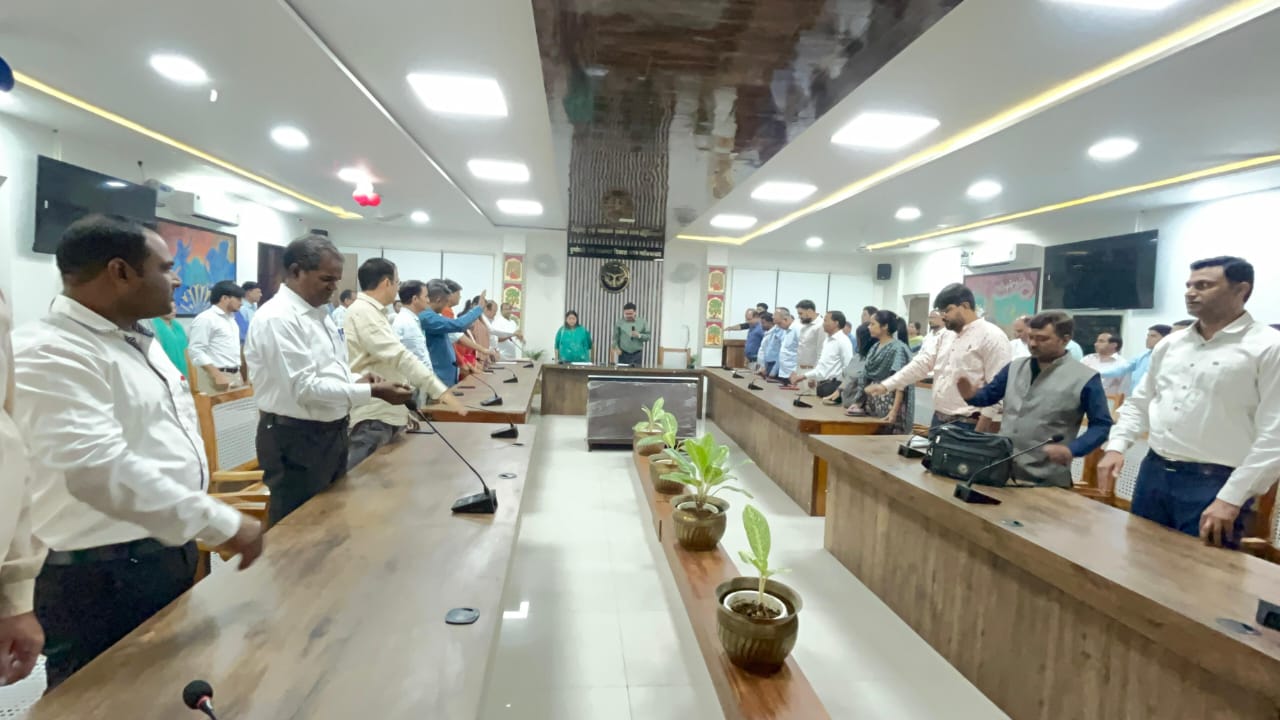 The birth anniversary of Iron Man Sardar Vallabhbhai Patel is celebrated as "National Integrity Day".