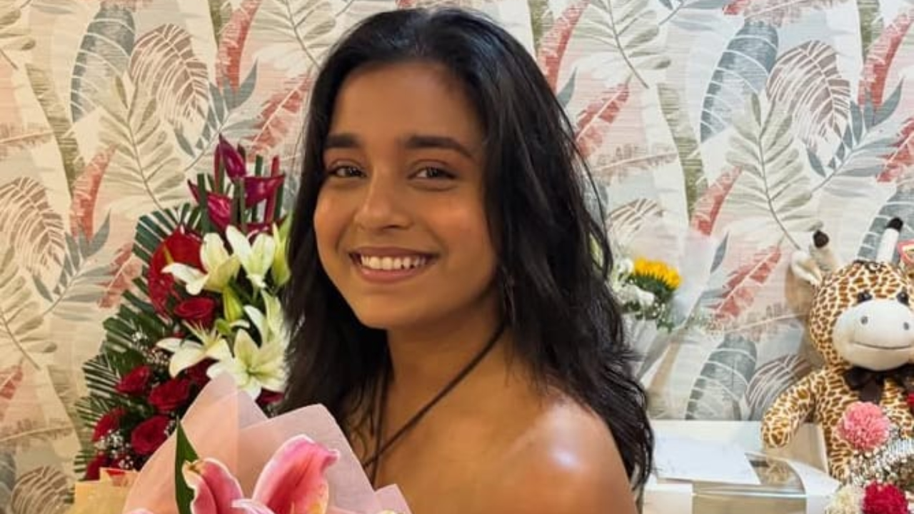 Starring Sumbul Touqeer Khan, Shrenu Parikh and Karuna Pandey on Sony SAB