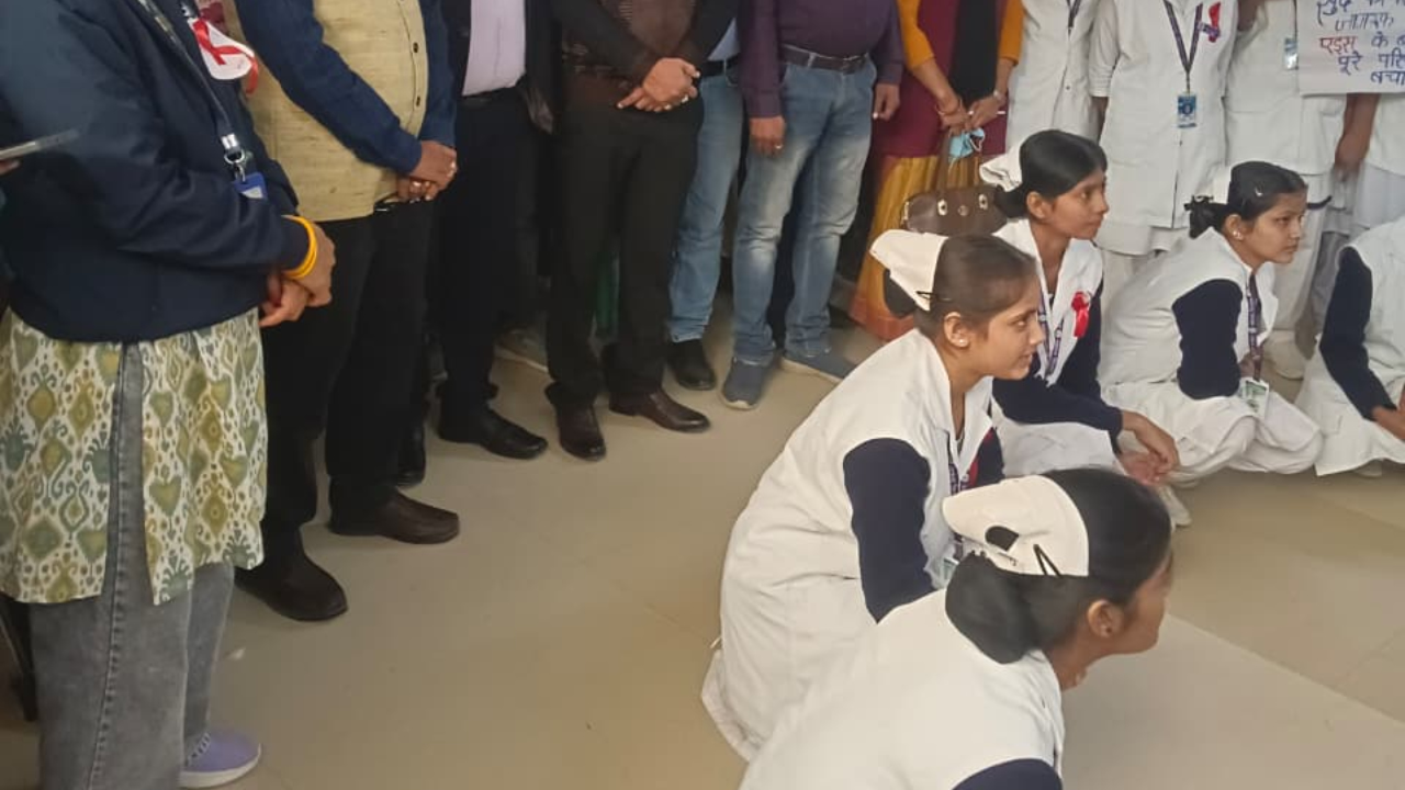 Street play and awareness rally organised in Sheohar on World AIDS Day