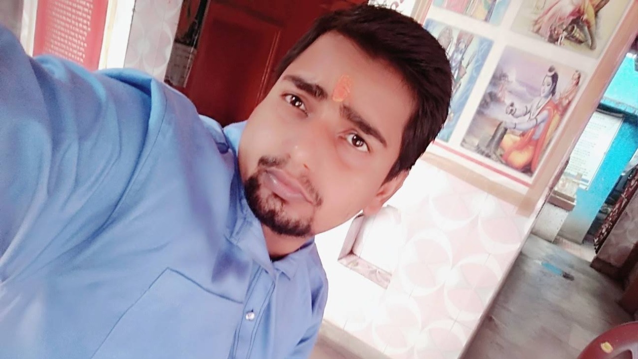 Feeling of love: Radha Krishna