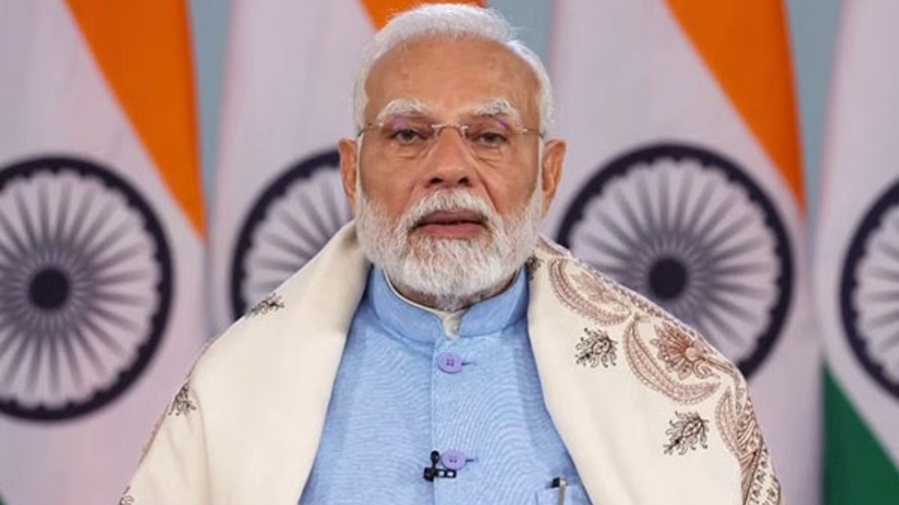 Narendra Modi laid the foundation stone of Ammonia-Urea Fertilizer Project of Assam Valley Fertilizers and Chemicals Company Limited in Namrup, Assam