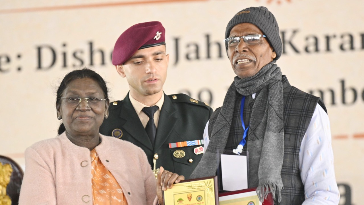 President attends 22nd Parsi Maha and Ol Chiki Centenary Celebrations held in Jamshedpur