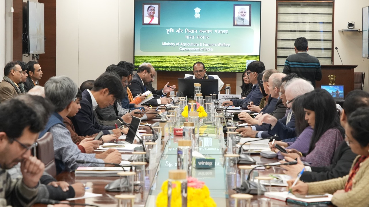 Shivraj Singh Chouhan discusses innovation and technology in agriculture sector with multilateral institutions