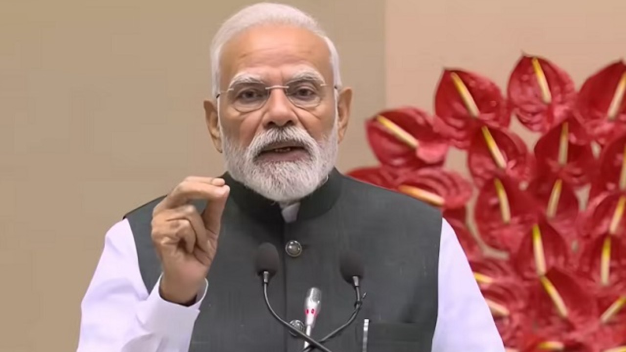 World Radio Day is a day to celebrate the trusted voice of the people: Narendra Modi