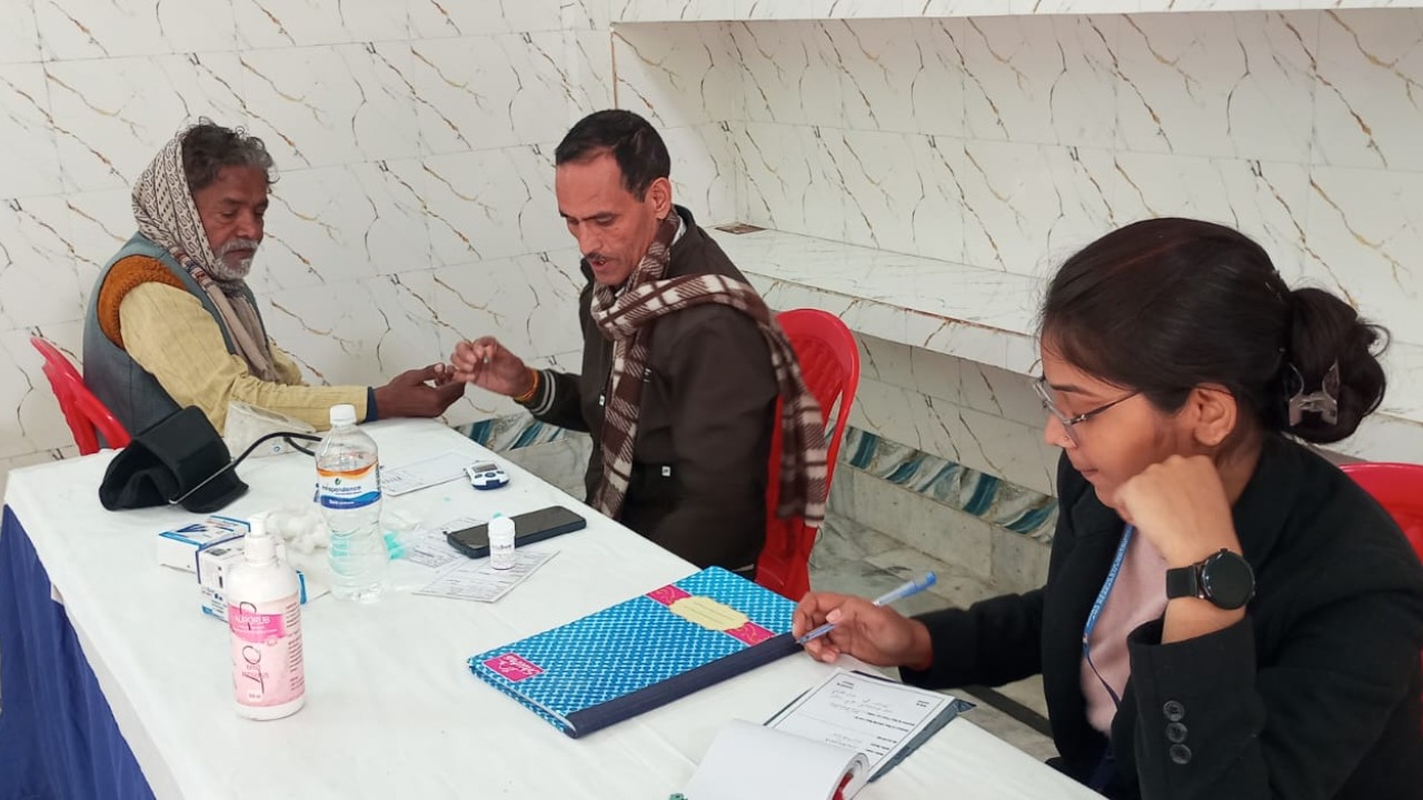 Hundreds of people benefited from the free eye camp.