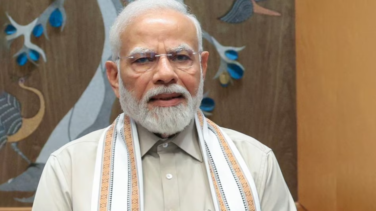 Narendra Modi appeals to everyone to watch the special 'Exam Warriors' episode of 'Pariksha Pe Charcha' at Devmogra, Coimbatore, Raipur, Guwahati and 7, Lok Kalyan Marg, Delhi